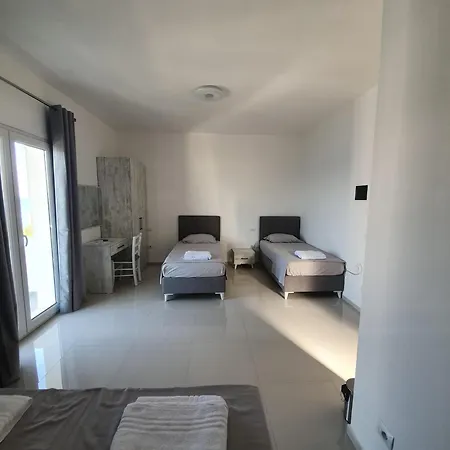 33 Hotel Shengjin